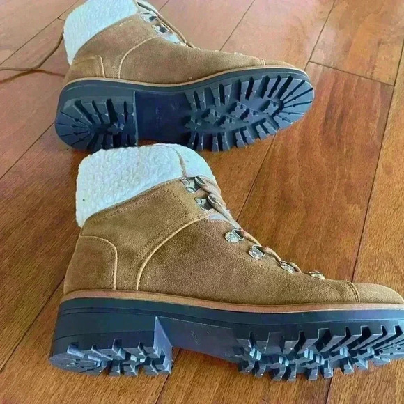 Marc Fisher Women's Isalia Ankle Boot BRAND NEW  (Save $90.00) - Picture 7 of 9